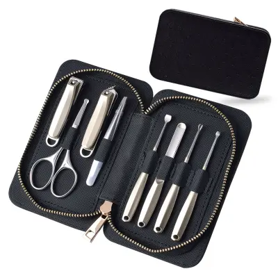 8-delni set za striženje nohtov s črnim ovitkom iz kameljega usnja Gold