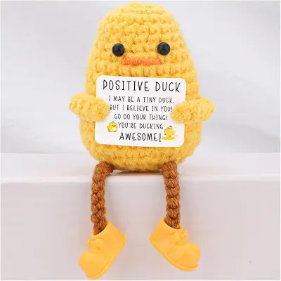 Duck Plushie - Očarljiva figurica rumene race iz kvačkanja   Model B
