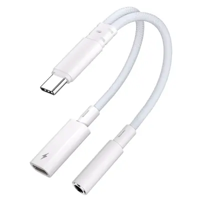 AA10-B2P15 Adapter USB-C na 3,5 mm s polnjenjem PD