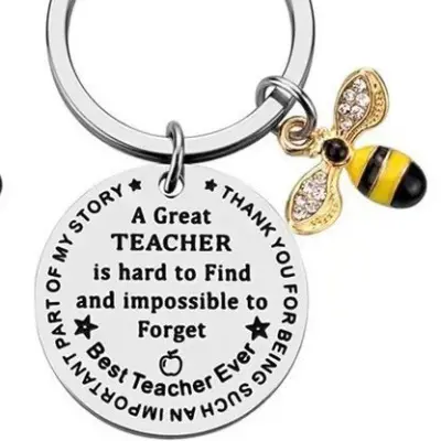 Privlačen obesek za ključe s čebelo - edinstveno darilo za ženske, zaposlene in ljubljene osebe   Model 6