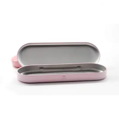 Srebrna pločevinasta škatla z notranjo oblogo   Model 2