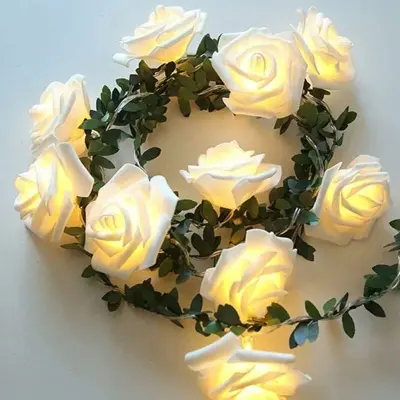 Rožnato zelene luči z listi, 9,8 ft 20LED toplo bele rože iz ratana pravljične luči, okrasne luči na baterije