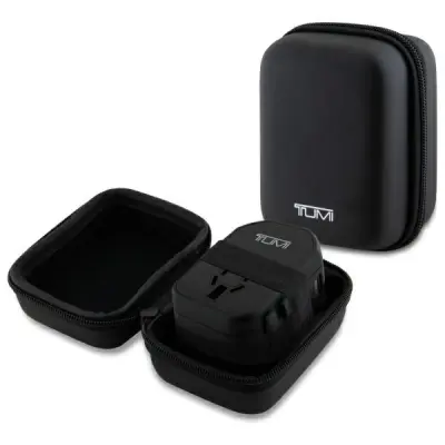 TUMI TUTA20WMSLK POTOVALNI NAPAJALNIK 20W USB-C 2XUSB-A ČRN ZA TELEFON