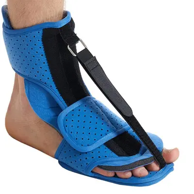 Nočna Opornica Za Plantarni Fasciitis: Nosilec Za Plantarni Fasciitis Z Masažno Kroglico Za Lajšanje Plantarnega Fasciitisa