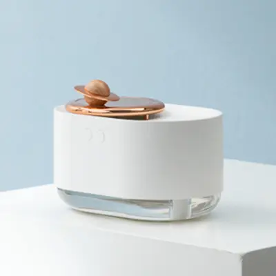 Vlažilec Zraka V Razpršilu Rotating Planet Mini Desktop Usb Polnjenje Nočna Lučka Vlažilec Zraka Primeren Za Dom