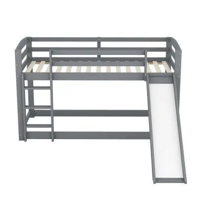 Pogradna postelja iz borovega lesa z zaščito pred padcem + lestev + drsnik - 90x200 cm - siva