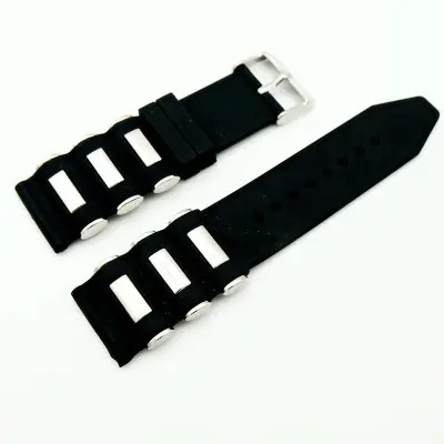 Univerzalni silikonski pašček za uro s kovinskimi poudarki  24 mm