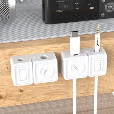 Organizator za kable z magnetom, 2 kosa, dvostranski lepilni trak White