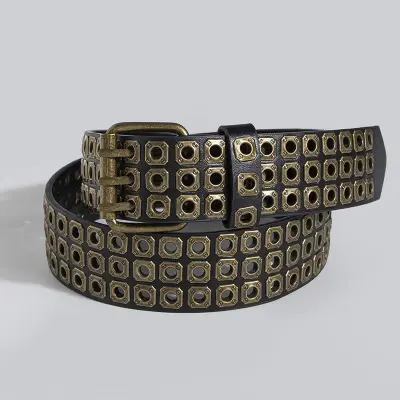 Ženski pas v bronastem punk stilu s trojno vrsto ušes