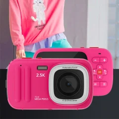 Kompaktni digitalni fotoaparat Red