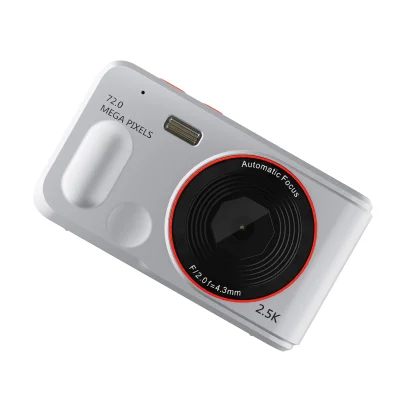 Ujemite spomine s kompaktnim fotoaparatom Silver