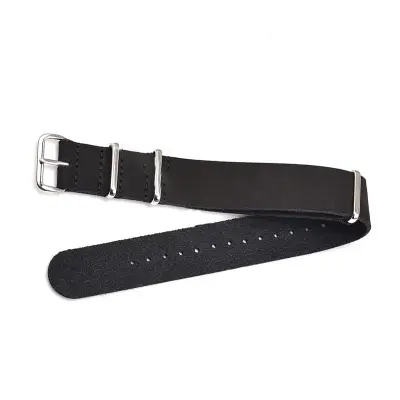 Črn usnjen pašček za uro s srebrno zaponko  24 mm
