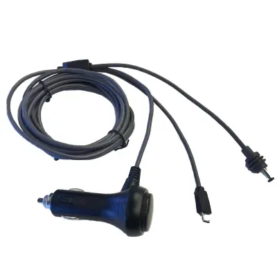 Avtomobilski razdelilnik za cigaretni vžigalnik z digitalnim zaslonom