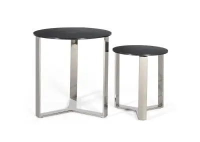 Komplet dveh ročno izdelanih kovinskih klubskih mizic