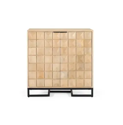 Ročno izdelana kredenca iz mangovega lesa z naravnimi vzorci