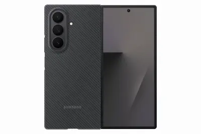 SAMSUNG Galaxy Z Fold7 Carbon Shield črn ovitek
