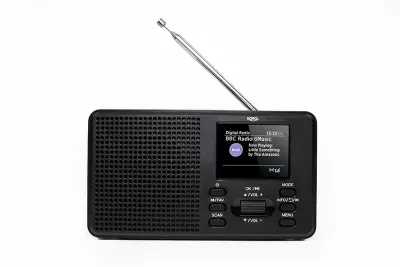 Radijski sprejemnik XORO DAB 142