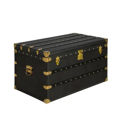 Črni usnjeni skrinja