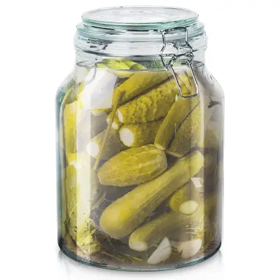 Lakiran steklen kozarec s sponko IRMA 3,4 l