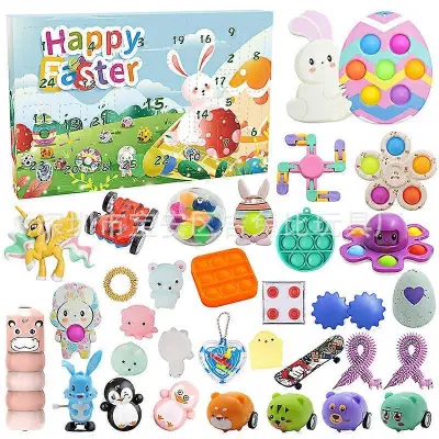 Božični adventni koledar Nova božična škatla za senčila DIY igrače za dekompresijo in dekompresijo Darilna škatla za 24-dnevno odštevanje
