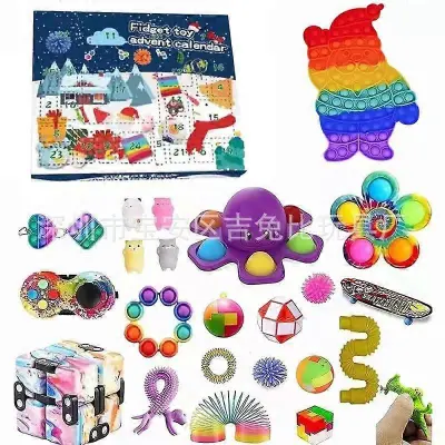 Božični adventni koledar Nova božična škatla za senčila DIY igrače za dekompresijo in dekompresijo Darilna škatla za 24-dnevno odštevanje