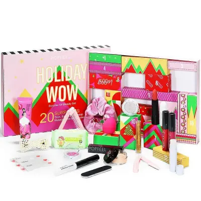 Božični darilni set z ličili za dekleta - adventni koledar
