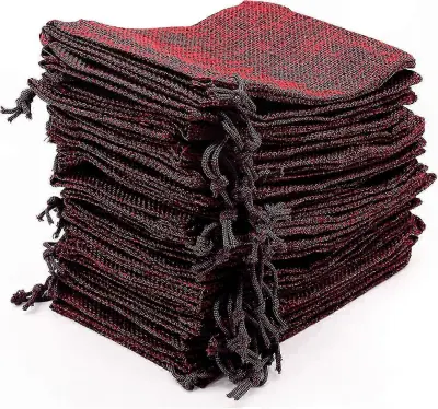 30 paketov darilnih vrečk iz jute, 10 x 15 cm vrečke za večkratno uporabo z vrvico, vrečke za shranjevanje iz naravnega lanu, vinsko rdeče barve