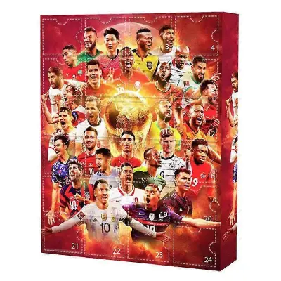 Adventni koledar svetovnega prvenstva v nogometu Adventni koledar svetovnega nogometnega prvenstva v juliju Blind Box Messi, Cairo, Mbappe itd. V.