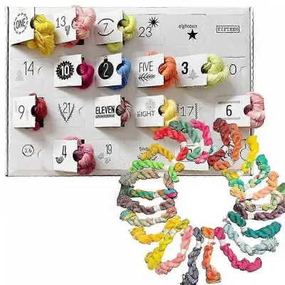 Adventni koledarji The Yarn 2024,24 Days Xmas Countdown Blind Box