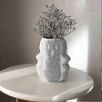 Ghost Bucket Halloween Ghost Planter Vaza Cute Ghost Lonec za rože Spooky Candy Bowl za domačo dekoracijo Halloween Party