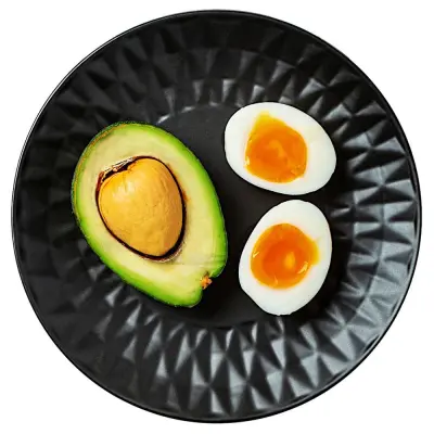 Črn keramični desertni krožnik SOHO 20 cm