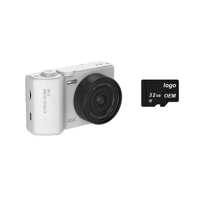 Ujemite vsak trenutek z digitalnim fotoaparatom H8