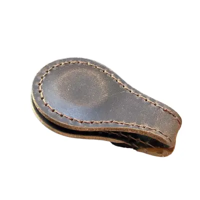 Ročno izdelan usnjen magnetni zaznamek - označevalnik strani v vintage stilu DarkBrown