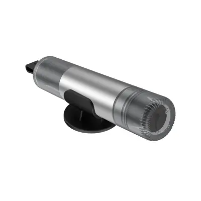 Varnostno kladivo za avto v sili