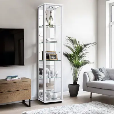 K-Möbel stoječa vitrína (176x37x33cm) - Made in Germany - vitrinasta omara bela s 4 nastavljivimi steklenimi policami, ogledalo & LED