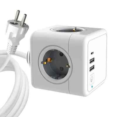 MicroConnect Razdelilnik PowerCube, 4 vtičnice 2 USB-A, 1 USB-C,  1,5m kabel, bel