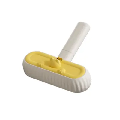 Krtača za odstranjevanje dlak hišnih ljubljenčkov s samočistilno podlago