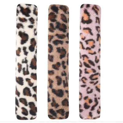 Plišasta igrača za mačke - vzdržljiva palica za brušenje zob brown+pink+white