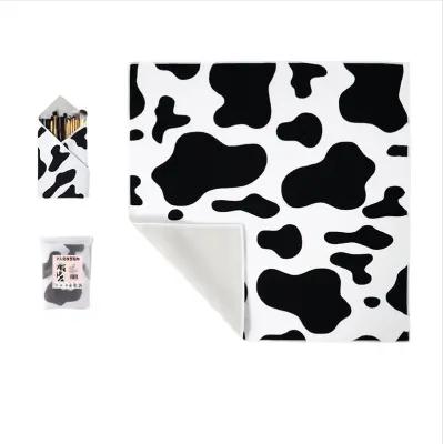 Samozapiralna torbica za ličila, primerna za potovanja Multicolor3