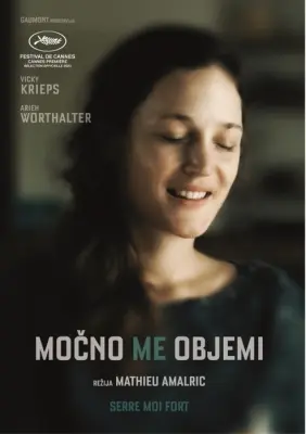 Močno me objemi