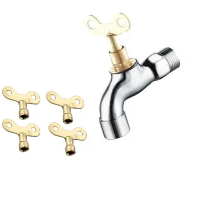 Zunanja pipa z bakrenim ohišjem in ključem za zaščito pred krajo