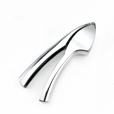 Cinkov stiskalnik česna z ergon. ročajem, enostavno čiščenje