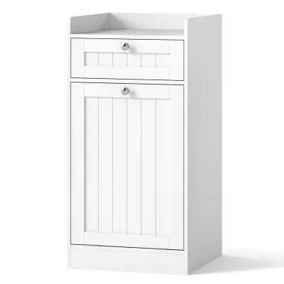 Nagibna kopalniška omarica s košarico za perilo Kopalniška omarica