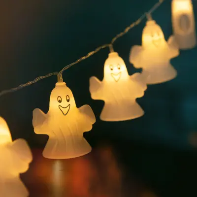 Niz LED solarnih svetilk - duh - 10 LED - 1,1 metra - topla bela - 3 x AA