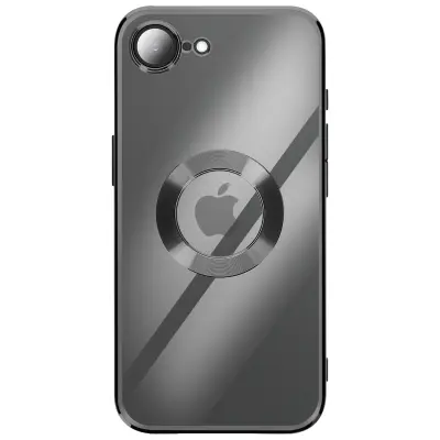 Ovitek za iPhone 16e s Kromiranim Robom iz Mehkega Silikona, Črna