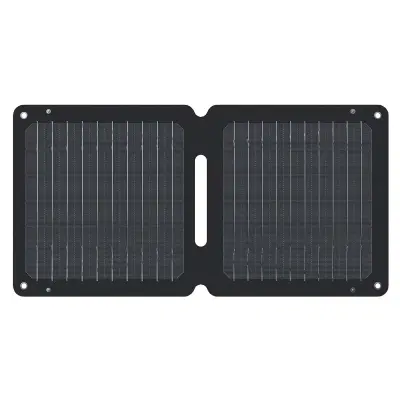 Xtorm, Prenosni in zložljivi solarni panel 14W, vodoodporen IPX4 z USB in USB-C priključkom, Črna