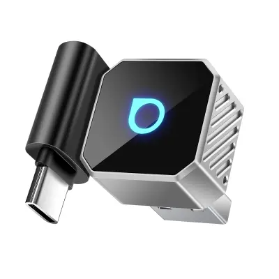 Mini Ottocast USB / USB-C adapter za brezžični CarPlay in Android Auto, Srebrna