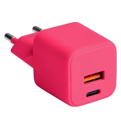 Forever, GaN stenski polnilnik z dvojnimi vrati USB 18W QC in USB-C 30W PD, Rdeča