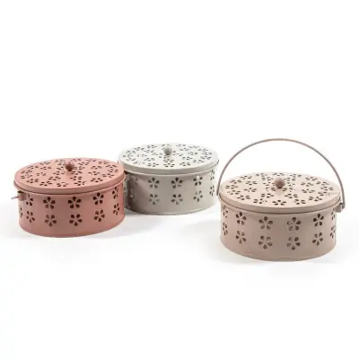 Držalo za svečo proti komarjem Šotulja / več barv / kovina