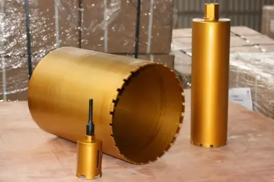 Diamantna Krona 82mm s SDS Plus sveder za natančno vrtanje in profesionalno uporabo